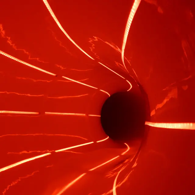 Foto in die 82 Meter lange rote Riesenrutsche